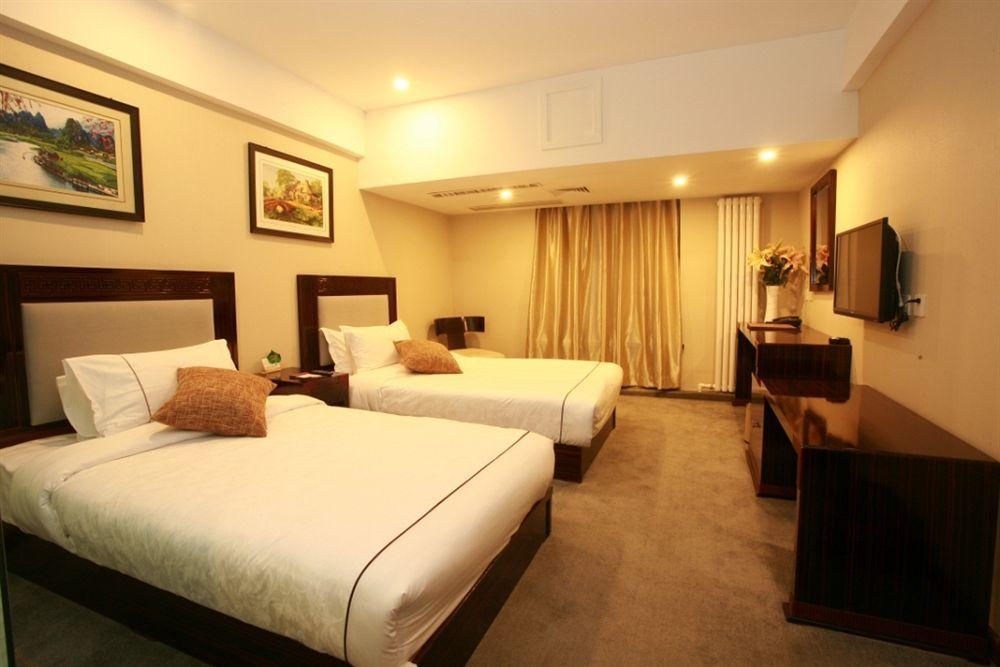 Base-Sanlitun Serviced Apartment Beijing Bagian luar foto